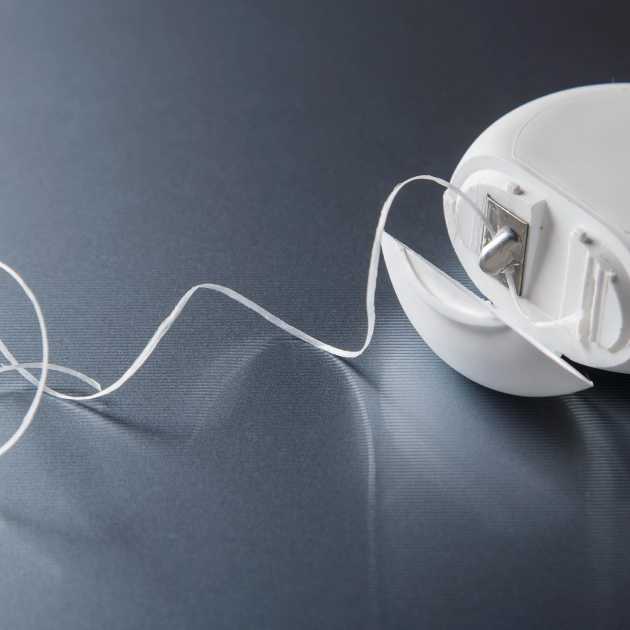 خيط الاسنان (3)